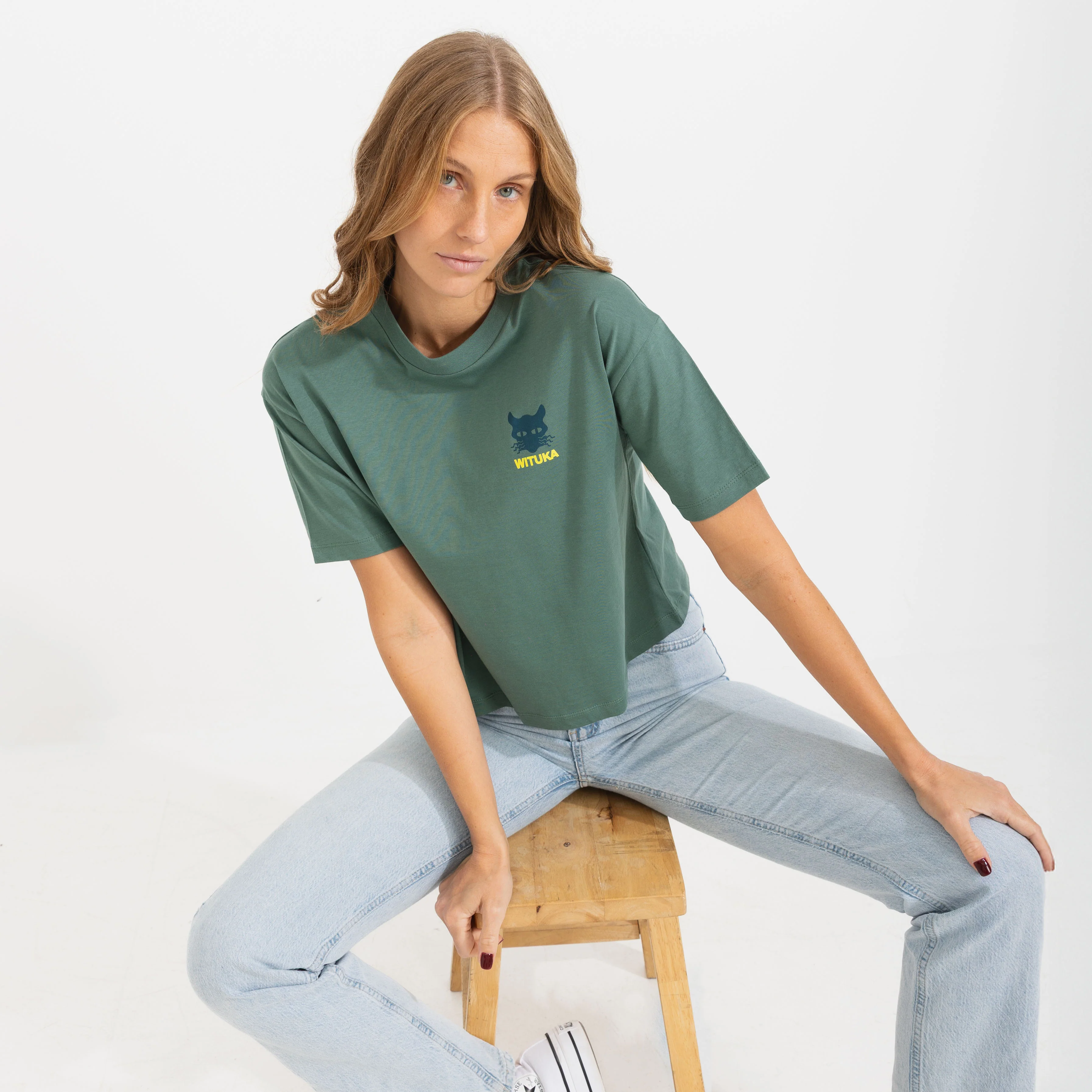 Nine lives Cropped Tee - Image 5