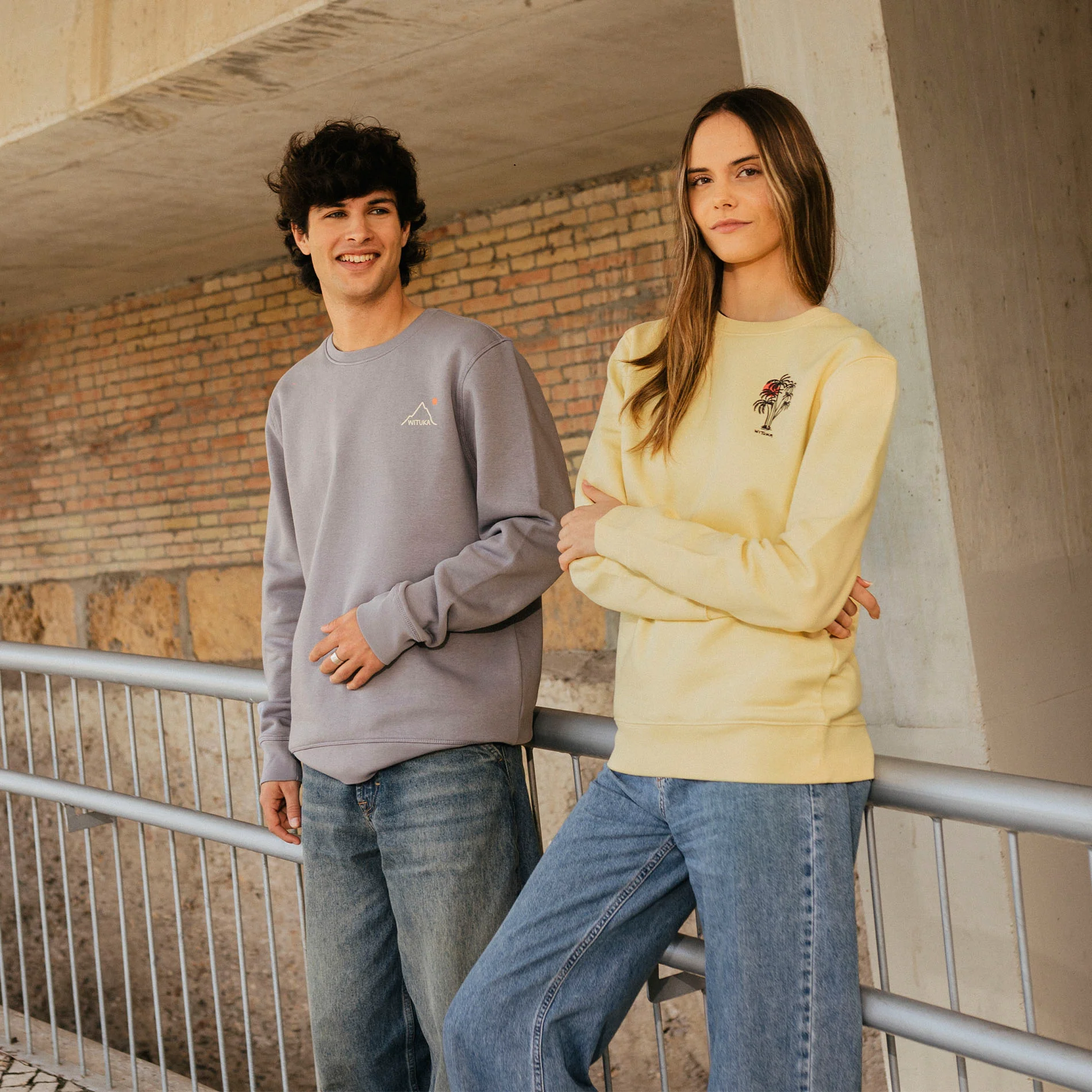 Wituka Line Landscape Sweatshirt - Image 4